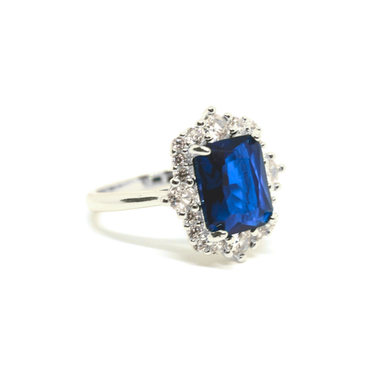 Esperanza - Radiant Cut Sapphire Silver Plated Ring